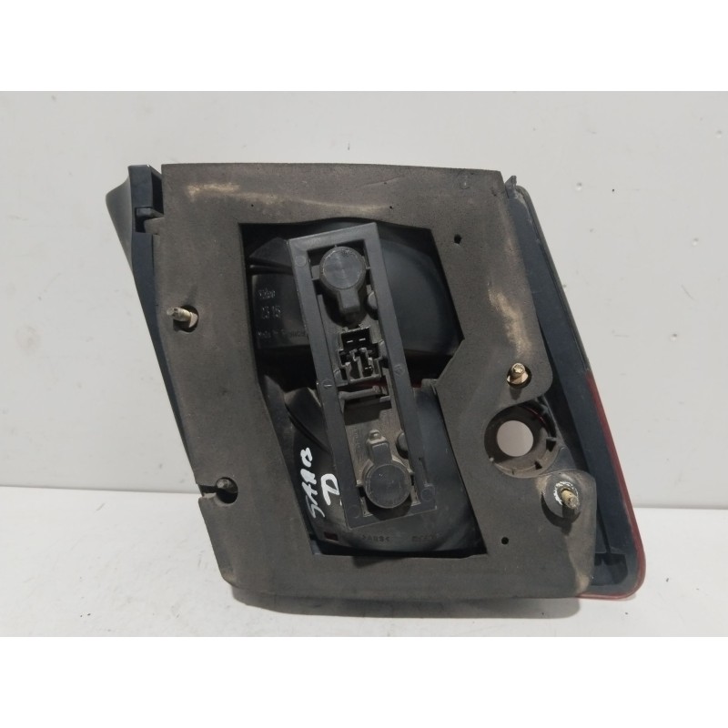 Recambio de piloto porton trasero derecho para saab 9-5 sedán 2.0 t e ecopower referencia OEM IAM 4561544  