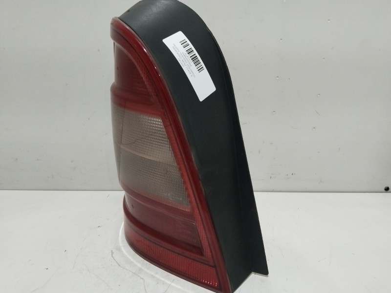 Recambio de piloto trasero izquierdo para mercedes-benz clase a (w168) 160 (168.033) referencia OEM IAM 1688200564  