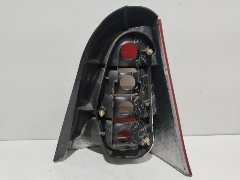 Recambio de piloto trasero izquierdo para mercedes-benz clase a (w168) 160 (168.033) referencia OEM IAM 1688200564  