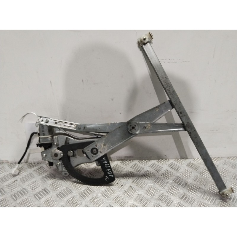 Recambio de elevalunas delantero izquierdo para chevrolet aveo / kalos sedán (t200) 1.4 referencia OEM IAM 96541783  