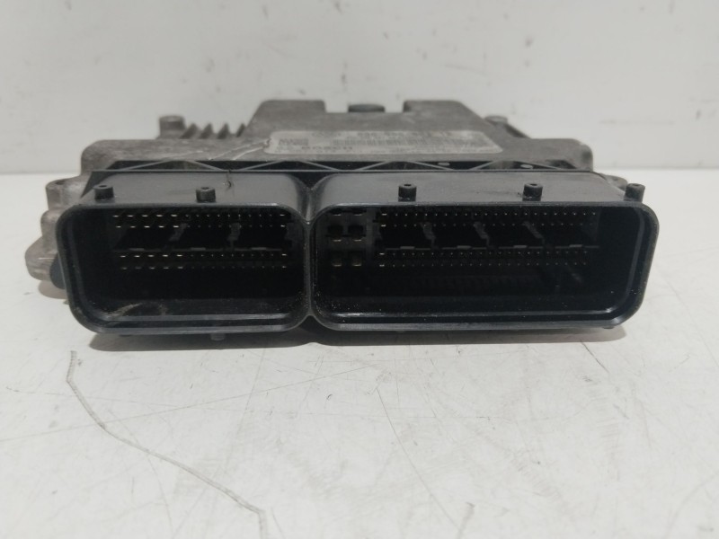 Recambio de centralita motor uce para skoda octavia berlina (1z3) collection referencia OEM IAM 03G906021TB  