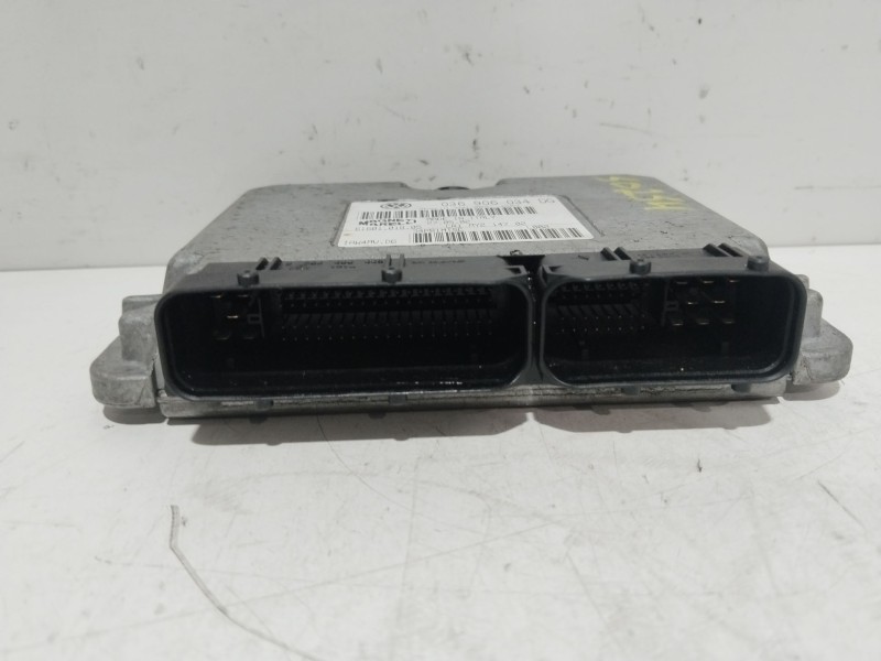 Recambio de centralita motor uce para ssangyong rodius i 2.7 xdi referencia OEM IAM 036906034DG  