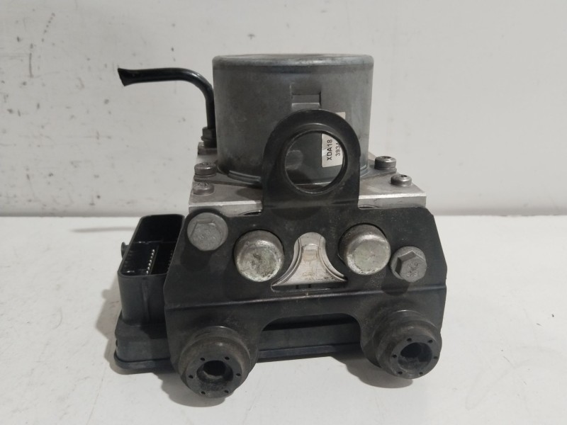 Recambio de abs para skoda rapid active referencia OEM IAM 6R0614517BQ  