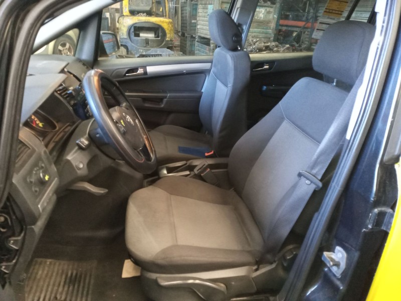 opel zafira / zafira family b (a05) del año 2013 opel zafira / zafira family b (a05) del año 2013