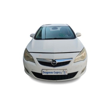 OPEL ASTRA J (P10) de desguace