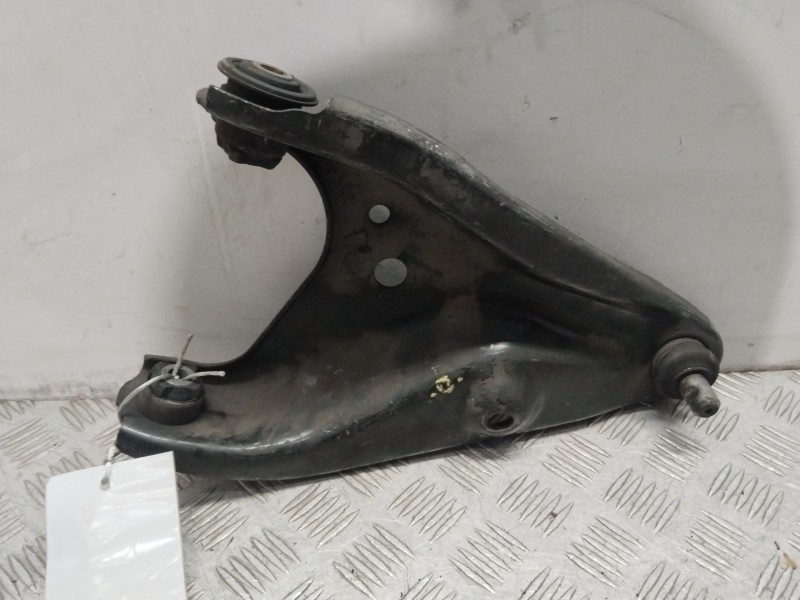 Recambio de brazo suspension inferior delantero derecho para dacia lodgy ambiance referencia OEM IAM 545006623R  