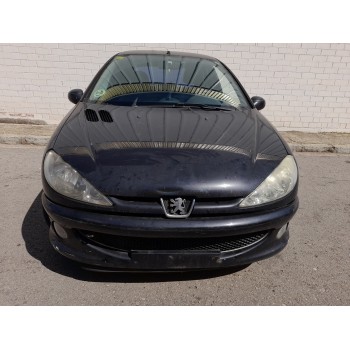 PEUGEOT 206 BERLINA
