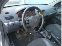 opel astra h classic hatchback (a04) del año 2009 2