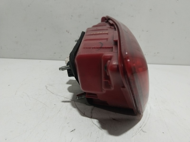 Recambio de piloto porton trasero derecho para kia optima concept referencia OEM IAM 92404D4050  