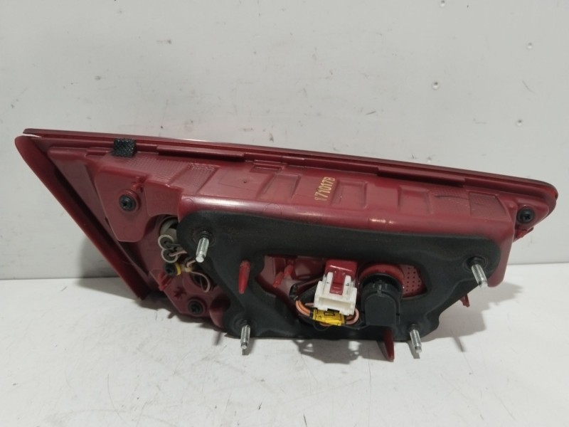 Recambio de piloto porton trasero derecho para kia optima concept referencia OEM IAM 92404D4050  