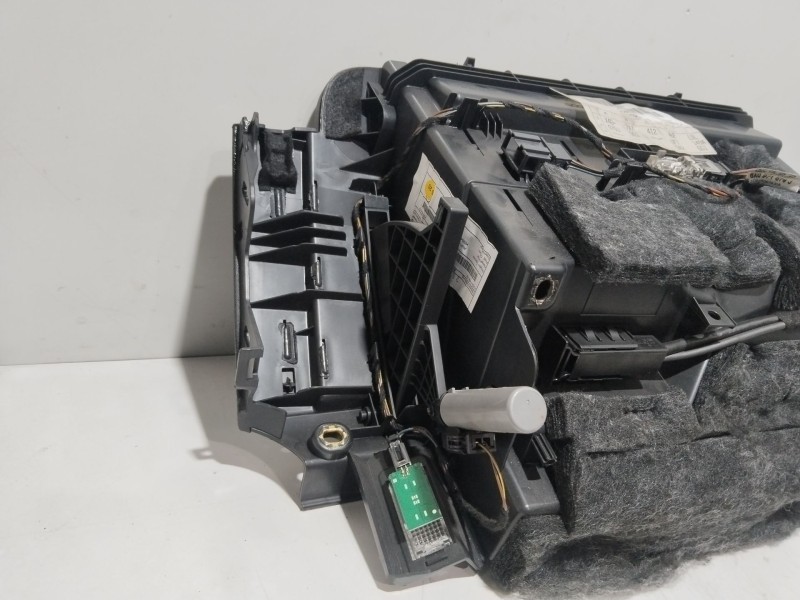 Recambio de guantera para audi a1 sportback (8xa, 8xf) 1.6 tdi referencia OEM IAM   