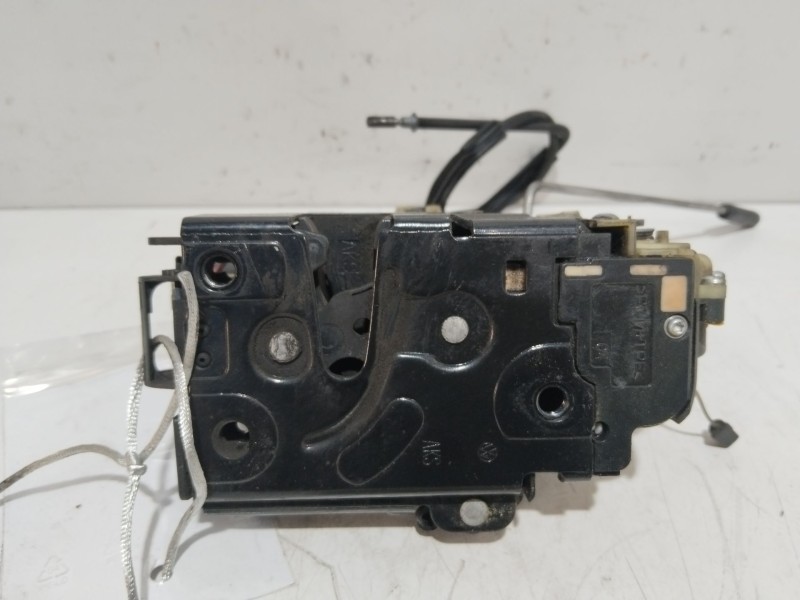 Recambio de cerradura puerta delantera derecha para skoda octavia berlina (1u2) tour referencia OEM IAM 3B1837016CA  