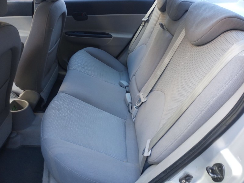 hyundai accent iii sedán (mc) del año 2008 hyundai accent iii sedán (mc) del año 2008