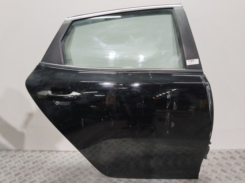 Recambio de puerta trasera derecha para kia optima concept referencia OEM IAM 77004D4000P  