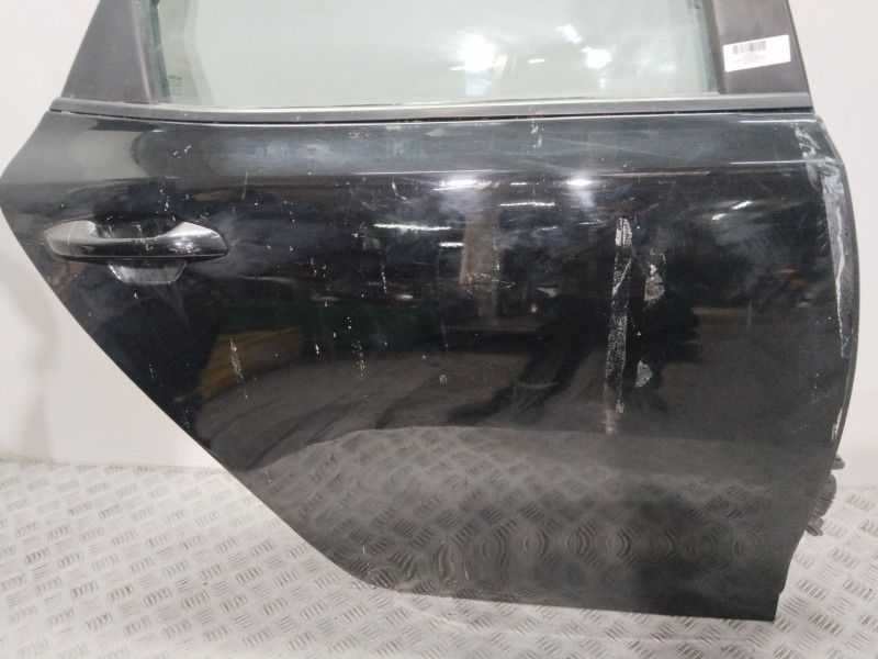 Recambio de puerta trasera derecha para kia optima concept referencia OEM IAM 77004D4000P  