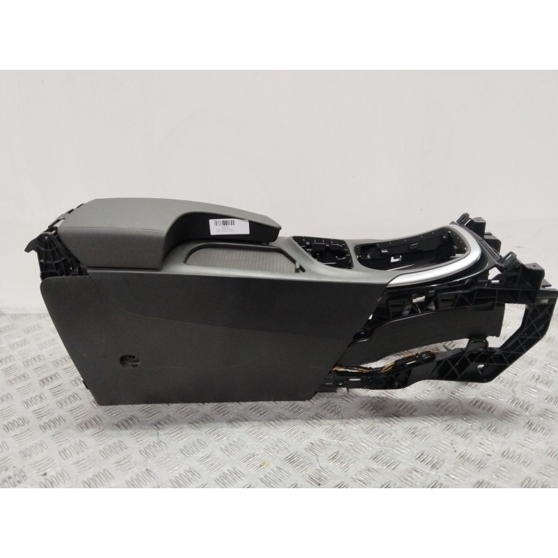 Recambio de apoyabrazos central para opel insignia a (g09) 2.0 cdti (68) referencia OEM IAM 13245742  