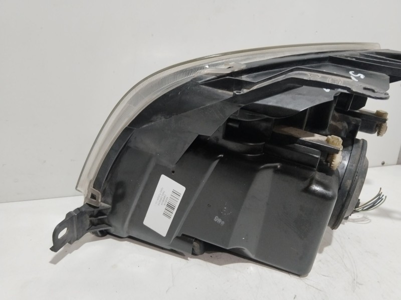 Recambio de faro derecho para ford fusion (ju_) 1.6 referencia OEM IAM 24689800R  