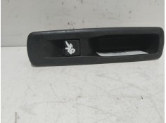 Recambio de mando elevalunas trasero izquierdo para renault laguna iii privilege referencia OEM IAM 82944002R  