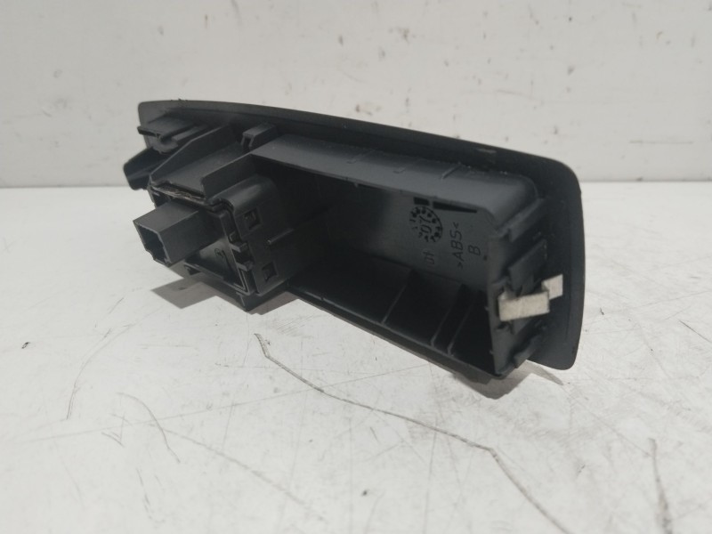 Recambio de mando elevalunas delantero derecho para renault laguna iii privilege referencia OEM IAM 809600004R  