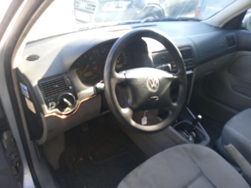 volkswagen golf iv (1j1) del año 1999