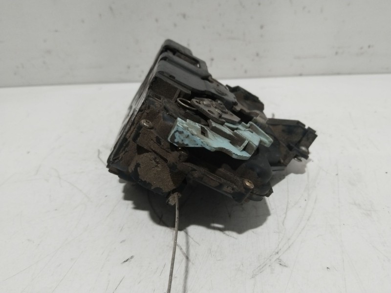 Recambio de cerradura puerta delantera derecha para volkswagen golf v (1k1) 1.6 referencia OEM IAM 3D1837016  