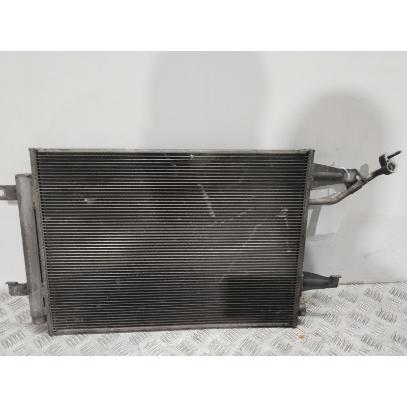 Recambio de condensador / radiador aire acondicionado para mitsubishi colt berlina 3 (cz) 1.3 insport referencia OEM IAM MR56897