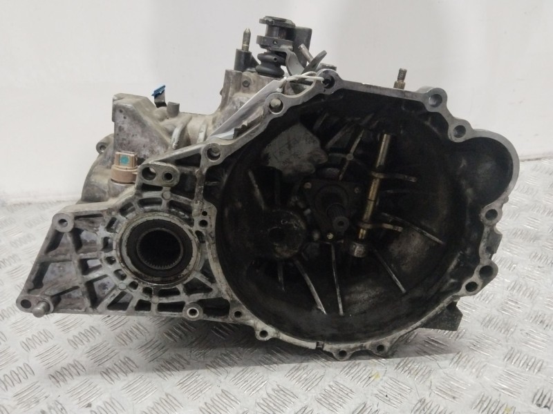 Recambio de caja cambios para hyundai santa fé i (sm) 2.4 16v referencia OEM IAM Y010404535  