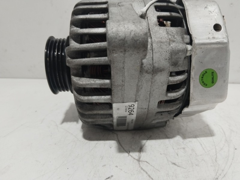 Recambio de alternador para toyota yaris (_p1_) 1.0 (scp10_) referencia OEM IAM 0986045851  