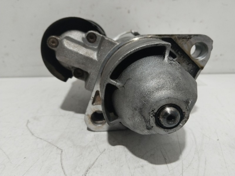 Recambio de motor arranque para audi a4 berlina (b5) 2.4 referencia OEM IAM 0001108174  