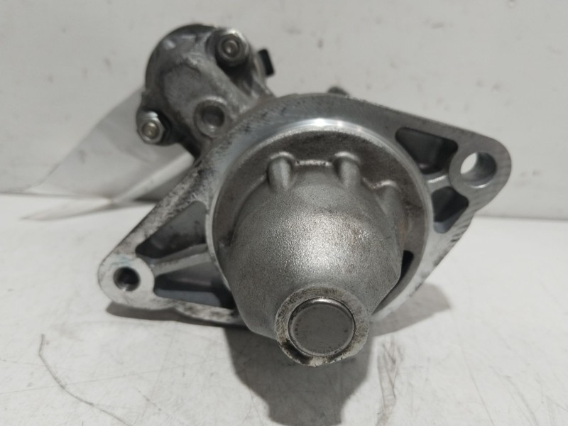 Recambio de motor arranque para toyota iq 2 referencia OEM IAM 2810040120  