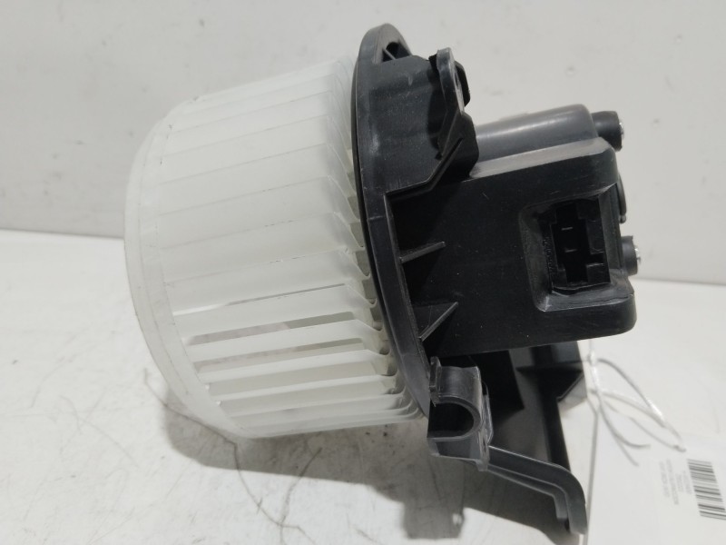 Recambio de motor calefaccion para seat ibiza (6j5) reference referencia OEM IAM 2002221  