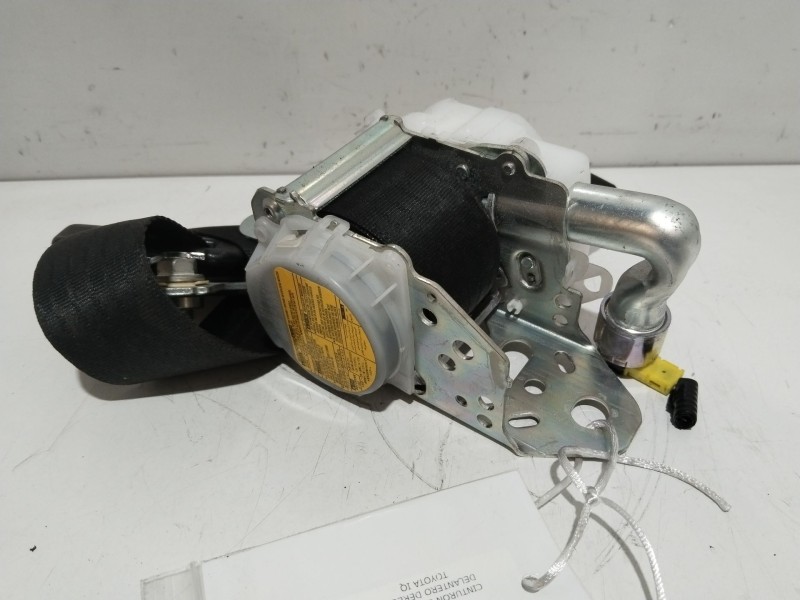Recambio de cinturon seguridad delantero derecho para toyota iq 2 referencia OEM IAM J082501  