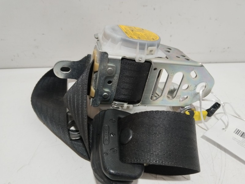 Recambio de cinturon seguridad delantero derecho para toyota iq 2 referencia OEM IAM J082501  