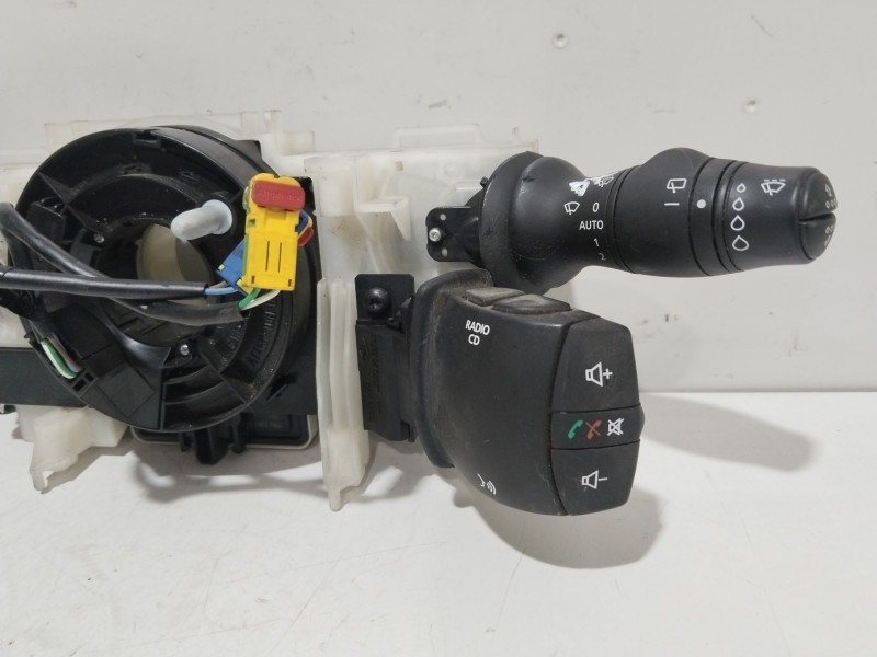 Recambio de mando multifuncion para renault laguna iii privilege referencia OEM IAM 255670001R  