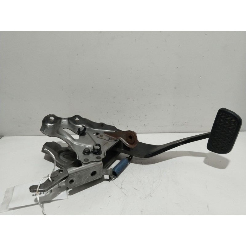 Recambio de pedal freno para toyota iq 2 referencia OEM IAM 4711074020  