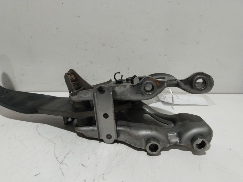 Recambio de pedal freno para toyota iq 2 referencia OEM IAM 4711074020  