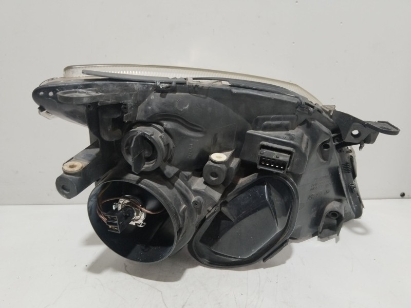 Recambio de faro izquierdo para opel vectra c (z02) 2.0 dti 16v (f69) referencia OEM IAM 1216121  