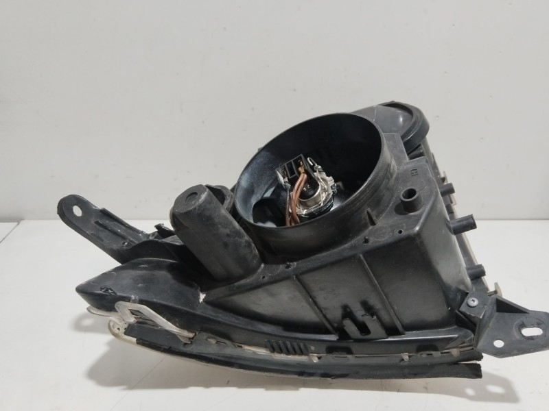 Recambio de faro izquierdo para opel vectra c (z02) 2.0 dti 16v (f69) referencia OEM IAM 1216121  