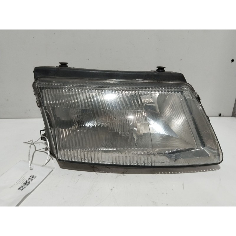 Recambio de faro derecho para volkswagen passat b5 (3b2) 1.9 tdi 4motion referencia OEM IAM 14869200  