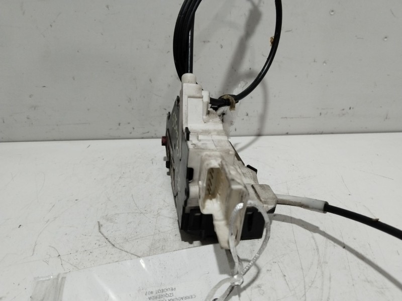 Recambio de cerradura puerta trasera izquierda para peugeot 407 st confort referencia OEM IAM 9137K8  