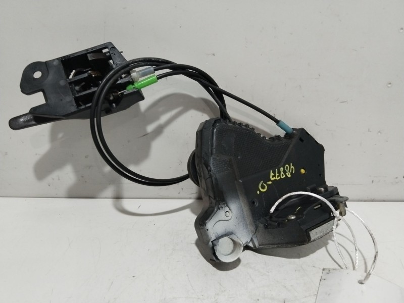 Recambio de cerradura puerta delantera derecha para toyota iq 2 referencia OEM IAM 6903042221  