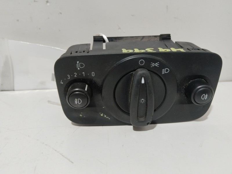 Recambio de mando luces para ford fiesta (cb1) ghia referencia OEM IAM 18884132  