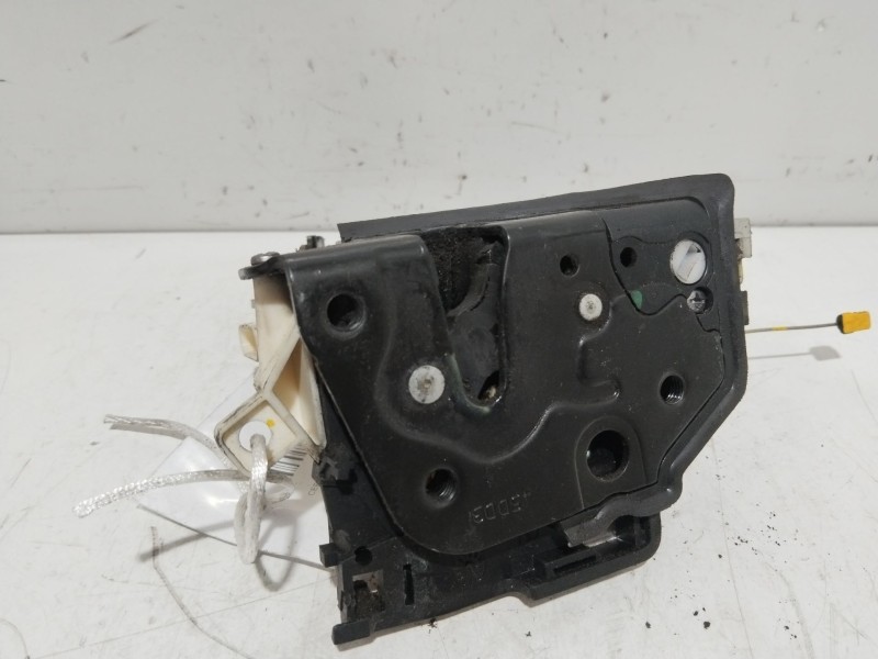 Recambio de cerradura puerta delantera derecha para seat leon (1p1) 1.6 tdi referencia OEM IAM 1P1837016B  