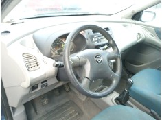 nissan almera tino (v10) del año 2001 2