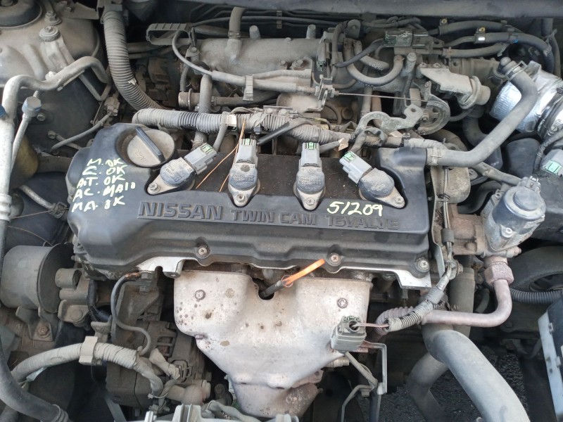 nissan almera tino (v10) del año 2001