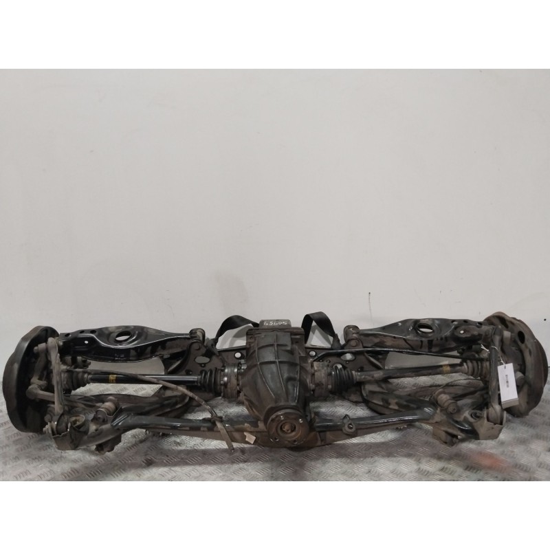 Recambio de puente trasero para ssangyong rodius i 2.7 xdi referencia OEM IAM 1513500008  