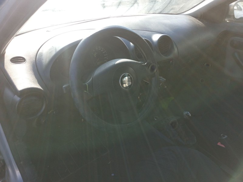 seat ibiza iii (6l1) del año 2003