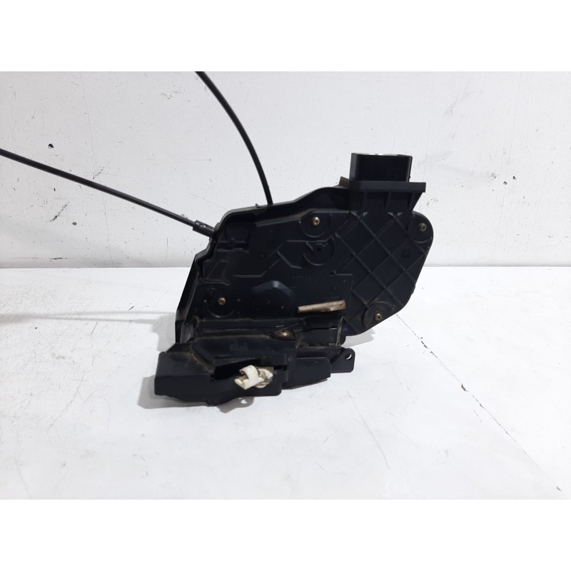Recambio de cerradura puerta delantera derecha para mazda 3 berlina (bk) 1.6 crdt active referencia OEM IAM BR5S58310B  24001510