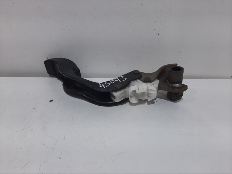 Recambio de pedal freno para ford ka (ccu) titanium referencia OEM IAM   