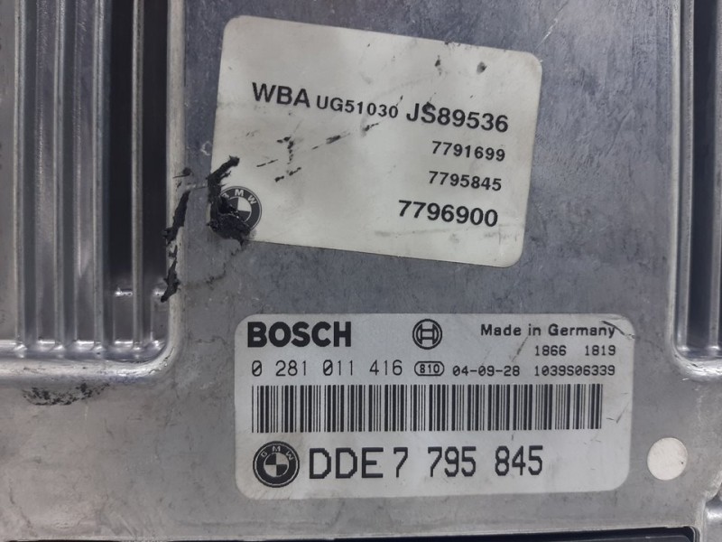 Recambio de centralita motor uce para bmw serie 1 berlina (e81/e87) 120d referencia OEM IAM 13617808125  